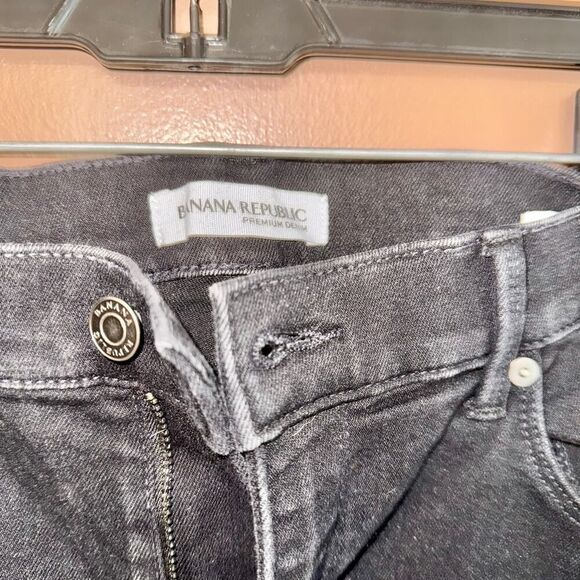 Banana Republic Men's Black Denim Skinny Ankle Jeans - Size 32P - Picture 2 of 8